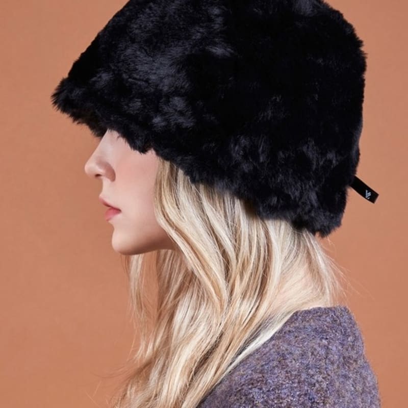 

VARZAR Fur Long Label Solid Drop Bucket Hat Black FREE