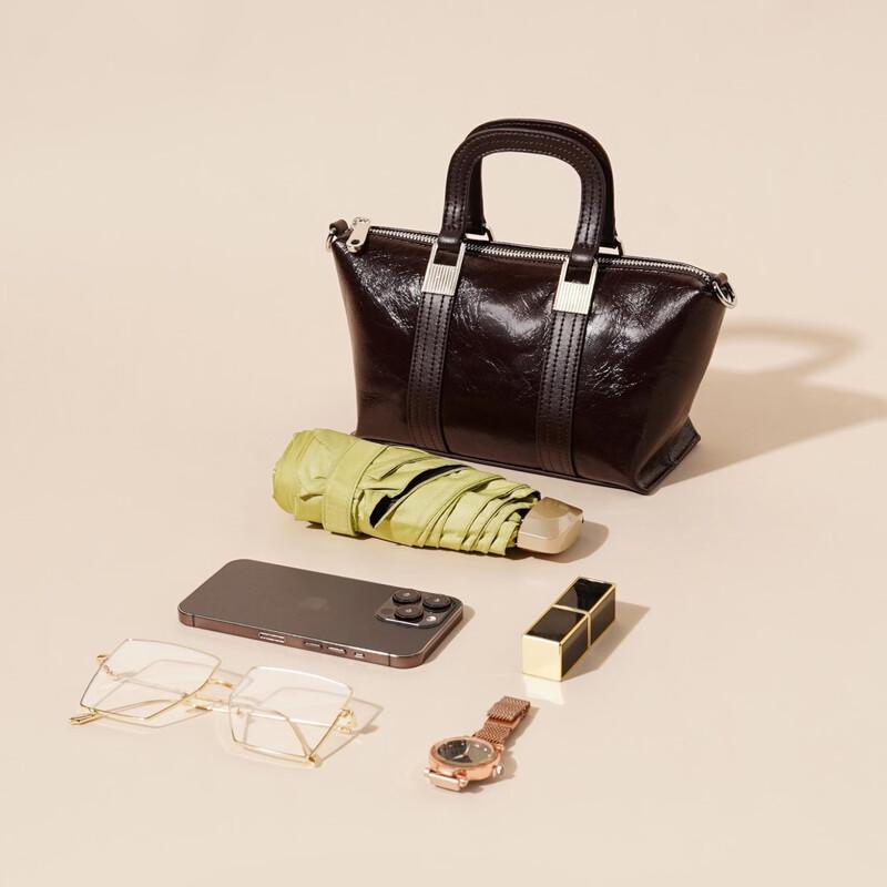 Dou Xiaozhu Retro Genuine Leather Pillow Crossbody Bag