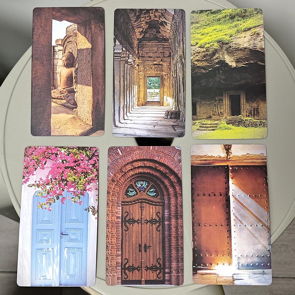 Divine Doors Oracle Deck 10.5*6cm Behind Every Door Lies Adventure, Mystery and Inspiration A 40-card Deck