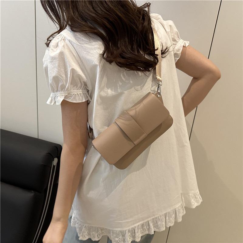High-end Niche Design Summer New Fashion Versatile Texture Shoulder Crossbody Mobile Phone Bag