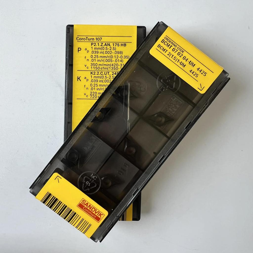 Original Sandvik / DCMT070204-UM 4425 /CNC lathe carbide blade tool 10 Pcs