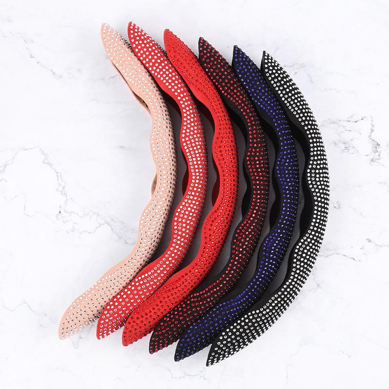 Light and light diamond car steering wheel card cover four seasons universal non -slip and folding resistance Hengwen BMW car handle