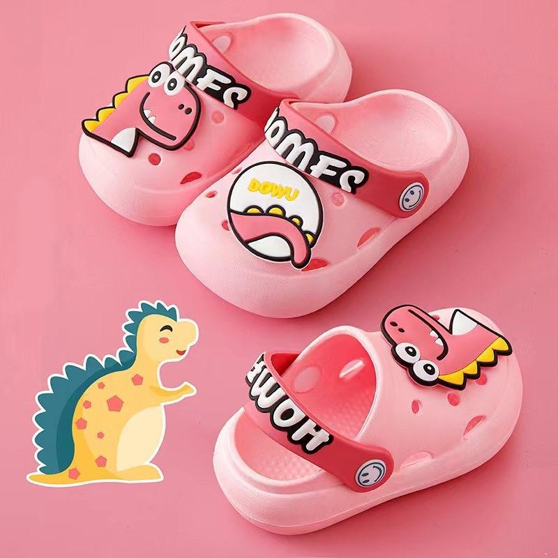 Léto Nové Dětské studené pantofle Vnitřní protiskluzové a měkké dno Pohodlné Roztomilé dětské dírkové boty, domácí pantofle pro chlapce a dívky