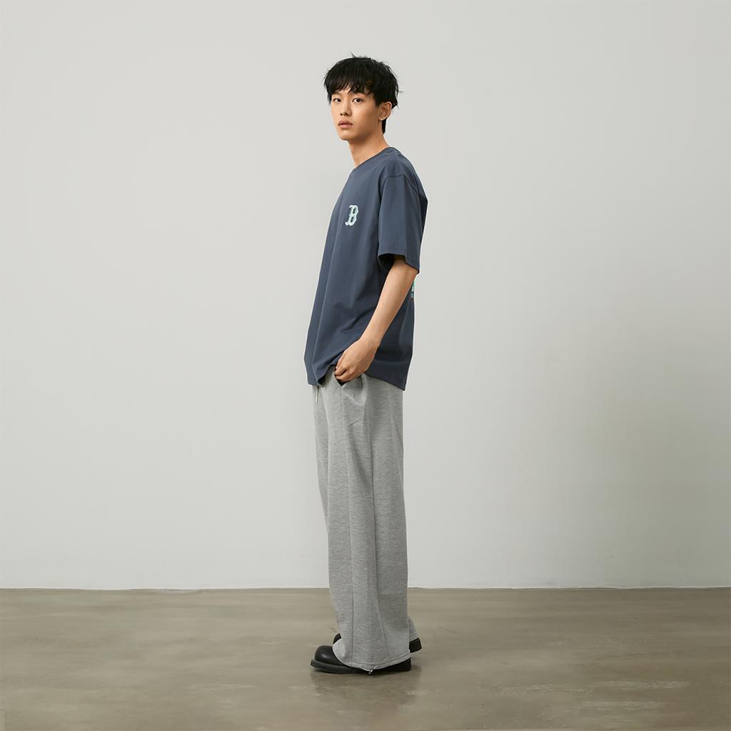 New MLB MONOGRAM Reading Collection SS24 T Shirt Unisex Dark Gray 3ATSM0443-43GRD