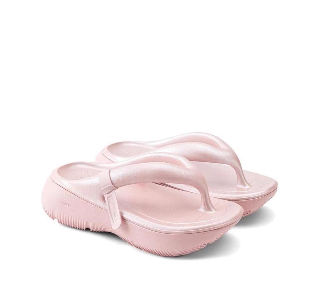 Koreańskie Celebryckie Srebrne Japonki: Modne, wygodne EVA z grubą podeszwą do noszenia na plaży.