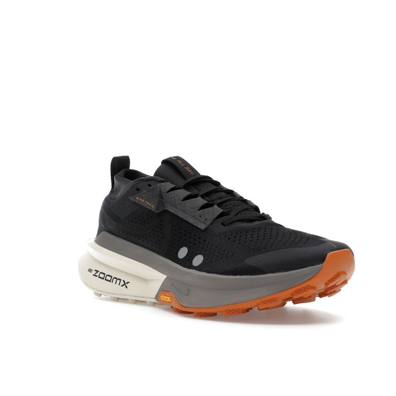Nike ZoomX Zegama 2 Off Noir Monarch Herre Sneakers Svart Blek-Elfenben FD5190-008