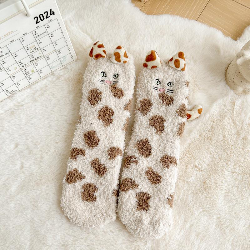 Korallenfleece-Socken Damen Winter Verdickt Dreidimensionale Ohren Schwanz Niedlich Halb-Fleece Boden Schlaf-Socken