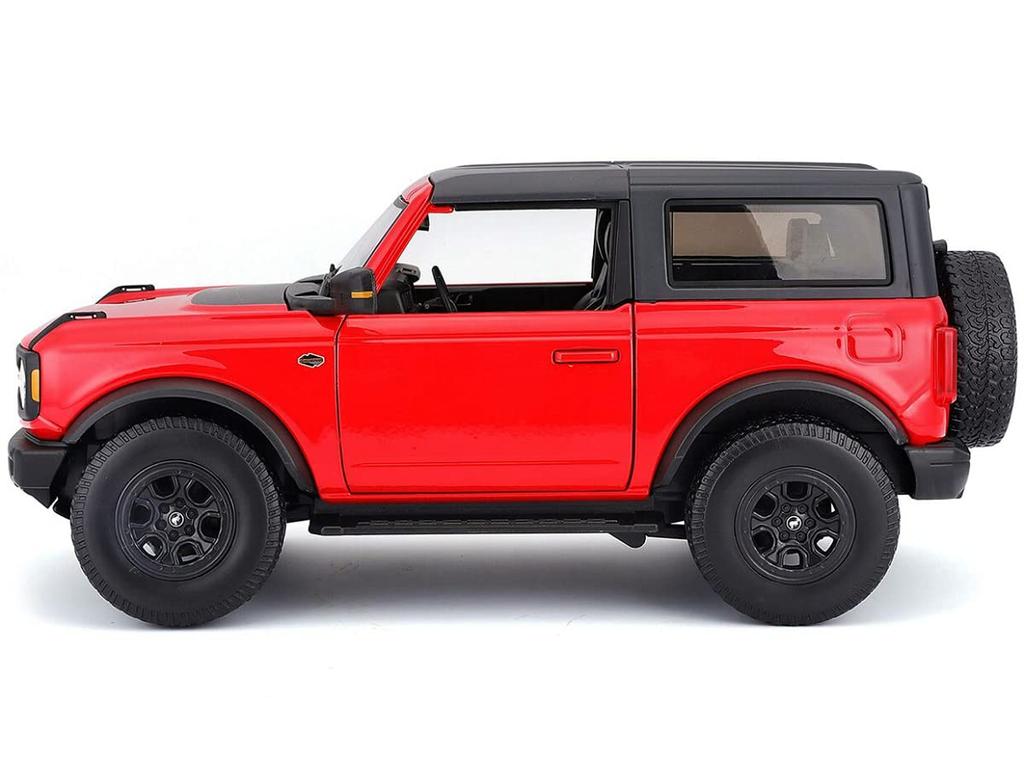 Maisto 31456 2021 Ford Bronco Wild Track Red Top Special Edition Diecast Model Car 1/18
