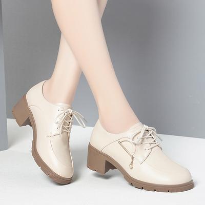 Printemps Automne Nouvelle Mode Femme Solide Semelle Épaisse Plate Décontractée Lacets Marche Course Cuir Souple Chaussures Simples Polyvalentes