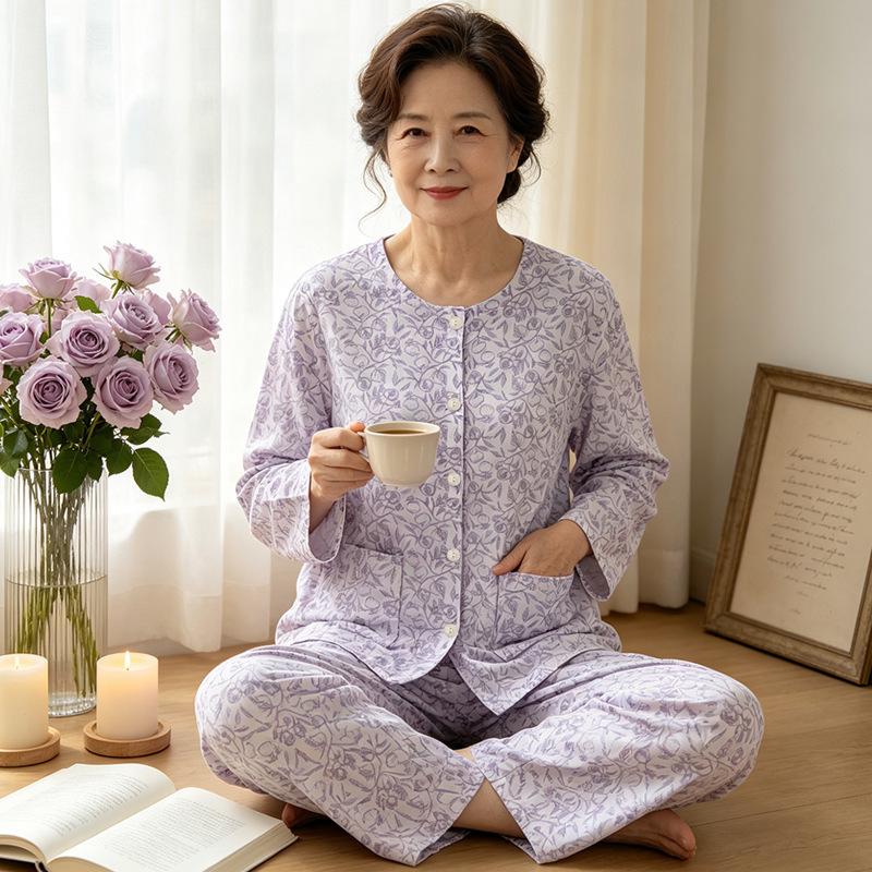 Retro elegant light green temperament middle-aged and elderly grandma round neck imitation cotton pajamas loungewear long sleeves trousers set