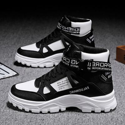 20254new Fashion Boots Men's High-top British Trend All-match Korean Version Sports Leisure Breathable Mid-top Tooling Boots