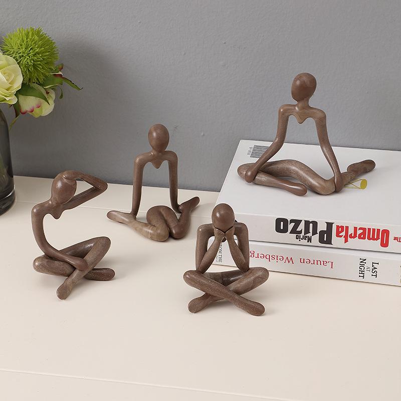 Abstrakte Yoga Denker Ornament: Niedliche Plastikfigur zur Wohnzimmerdekoration