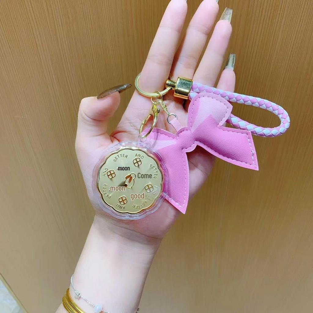 New Gold Mobile Phone Charm: Princess Keychain for Attracting Prosperity