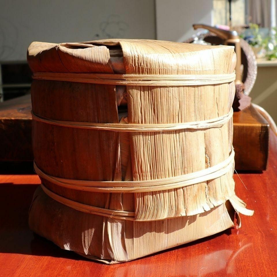 2013 Monte Antico. Albero Vecchio * Animale Vecchio Compagno Puer Crudo 500g Tè Lao Tong Zhi