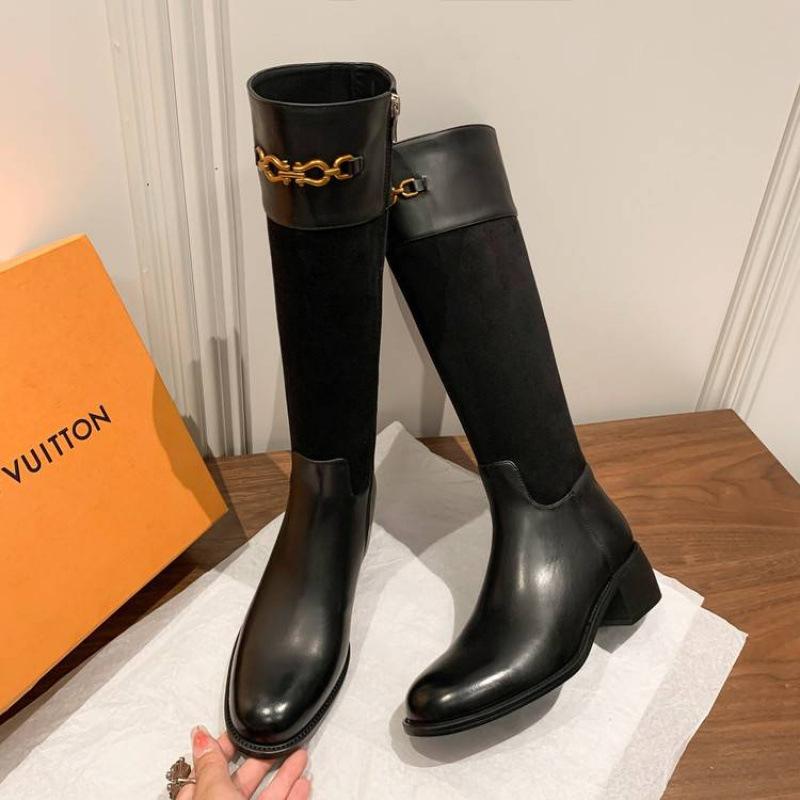 

Осенне-зимние женские ботинки Мартин с круглым носком, универсальные кожаные женские ботинки большого размера на низком каблуке, с боковой молнией, из коровьей кожи, новые высокие ботинки 39 чёрный