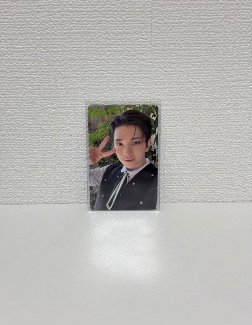 

[USED] SEVENTEEN SPILL THE FEELS yzy Lakidro Joshua