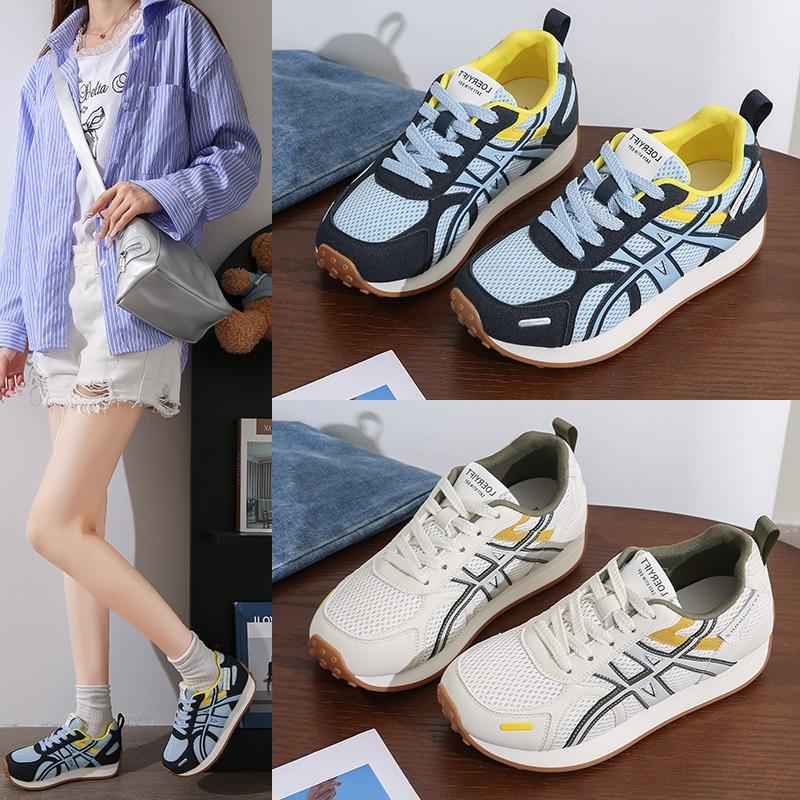 Thick-soled Women's New Breathable Mesh Sports and Leisure Shoes, Light Running for Students