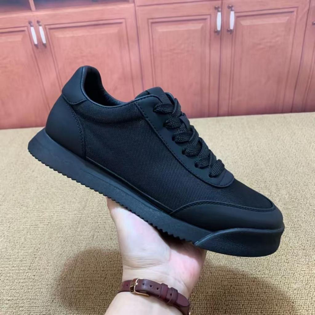 European Station Black Men's Shoes Versatile Mesh Breathable Board Shoes Men's Casual Sports Lightweight Soft-soled Forrest Gump Shoes