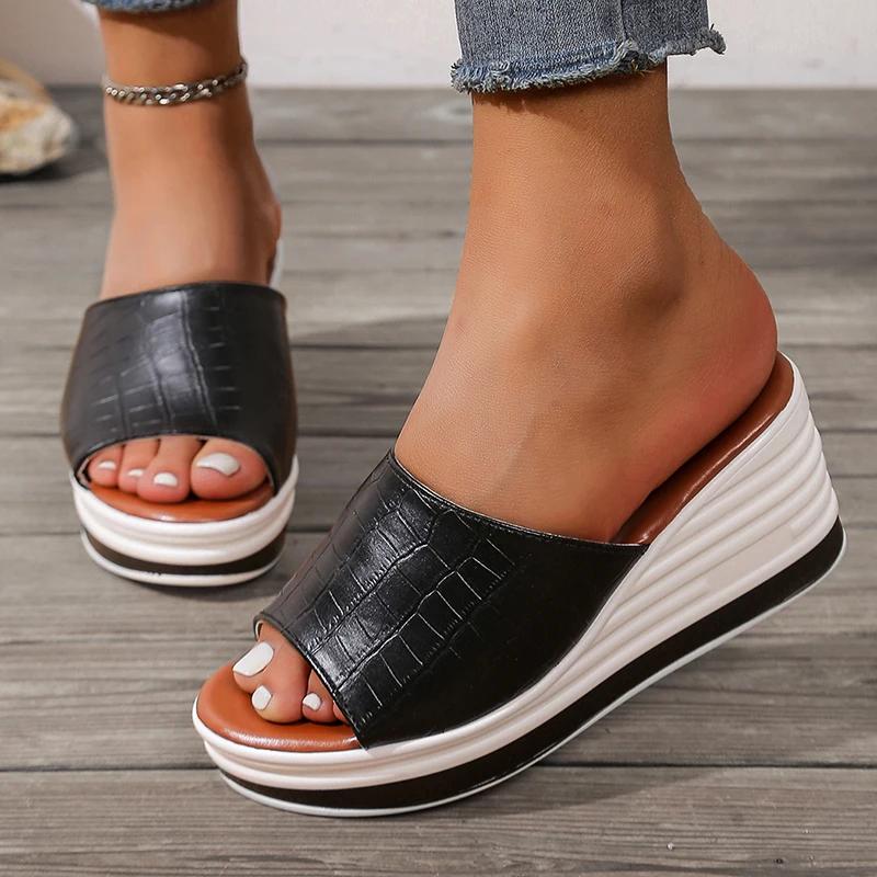 Fashion White PU Leather Wedge Heel Slippers Women Plus Size Fashion Peep Toe Platform Sandals Woman 2025 Summer Thick Sole Beach Slides
