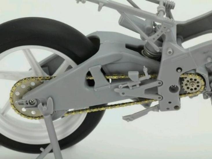 Top Studio Honda RS250RW Chain Set 7 Hasegawa TD23069 1/12