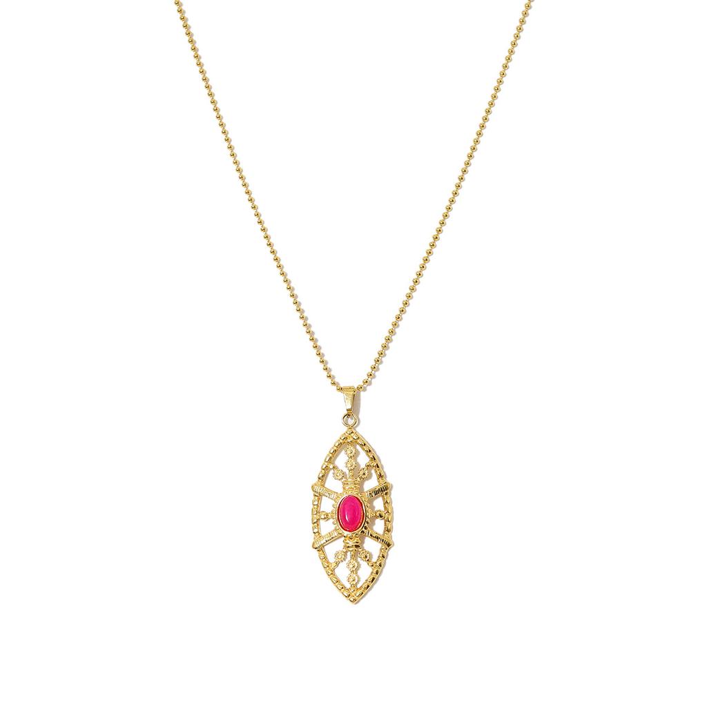 Tongfeng 18K Gold Titanium Steel Necklace Retro Court Style Natural Stone Pendant Collarbone Chain