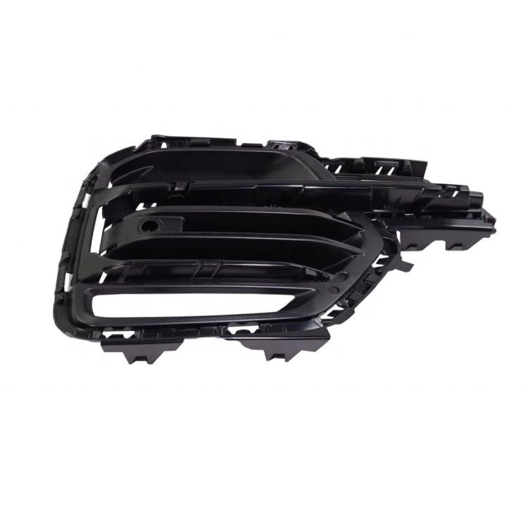 LR023551 and LR023552 fit the headlights of 2010-2012 Land Rover Range Rover Sport models.