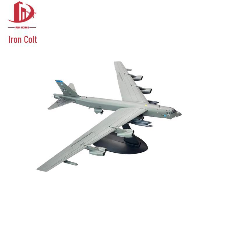 Iron Stallion 1:200 US B-52H Strategic Bomber Model