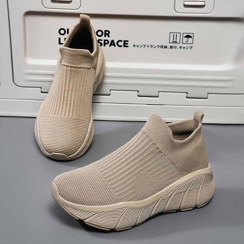 Spring and Autumn fly-woven socks shoes thick-soled large-size sports shoes shock-absorbing running shoes