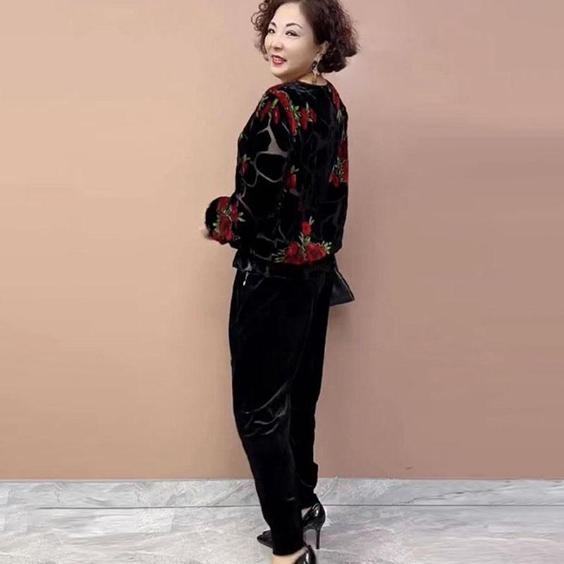 2pcs Pants Suits High-end Women's Velvet Printed Plus Size Blouse High-waist Velvet Pants Two-piece Round Neck Velvet T-shirt Fall Winter