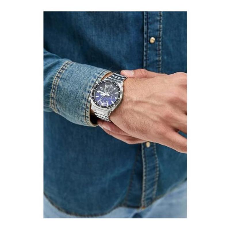 Casio EDIFICE Series Simple and Fashionable Stainless Steel Strap Waterproof Watch Quartz Movement Stainless Steel Strap Japanese and EFV-600D-2