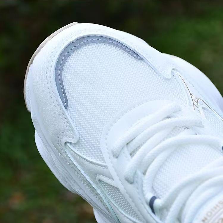 The New Spring 2025 Men's Casual Sports Shoes Are Trendy, Versatile, Thick-soled, Anti-slip and Wear-resistant Mesh Shoes