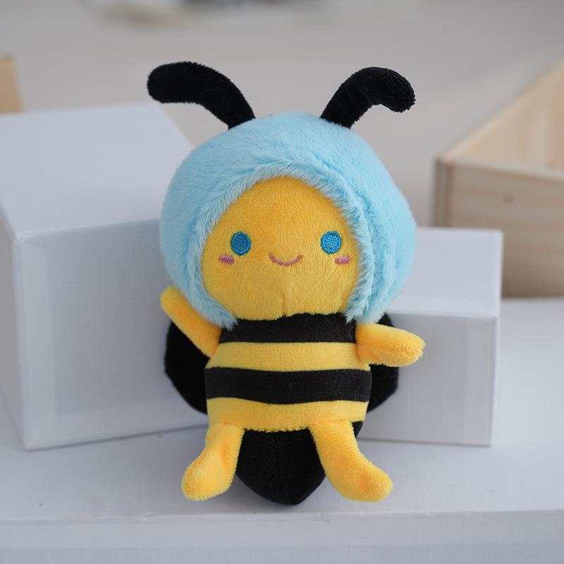 

Charming Plush Honeybee Keychain Adorable Cartoon Bag Charm Car Bulk Keychain