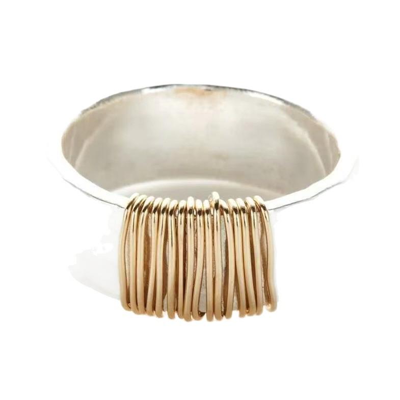 Minimalist Two-Tone Wire Rings: Trendy Design for Men & Women