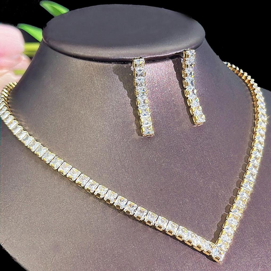 CMM 2Pcs Simple Wedding Jewelry Set Square AAA Cubic Zirconia V Shape Choker Necklace Earrings for Women