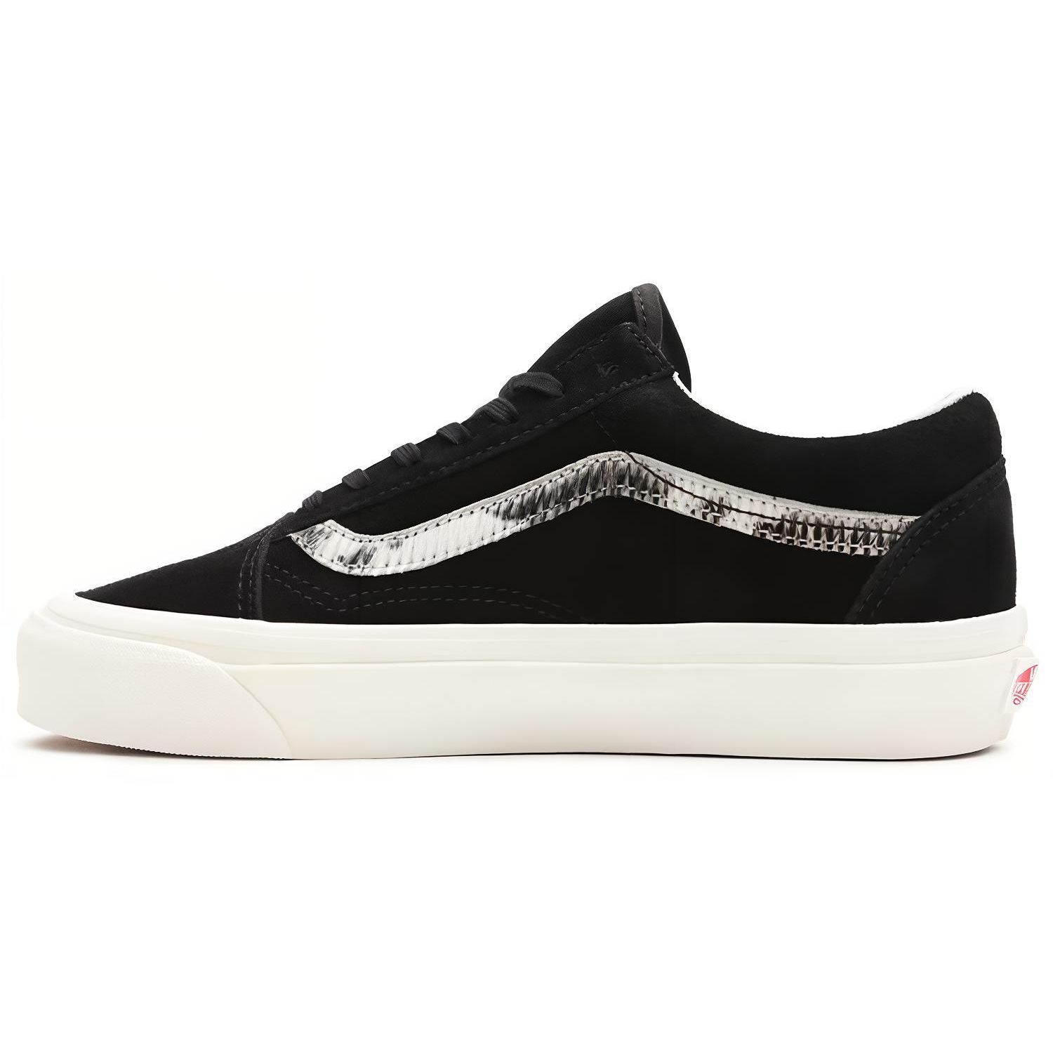 

Кроссовки унисекс Vans Old Skool 36 DX Anaheim Factory — черные коровы VN0A54F34S8