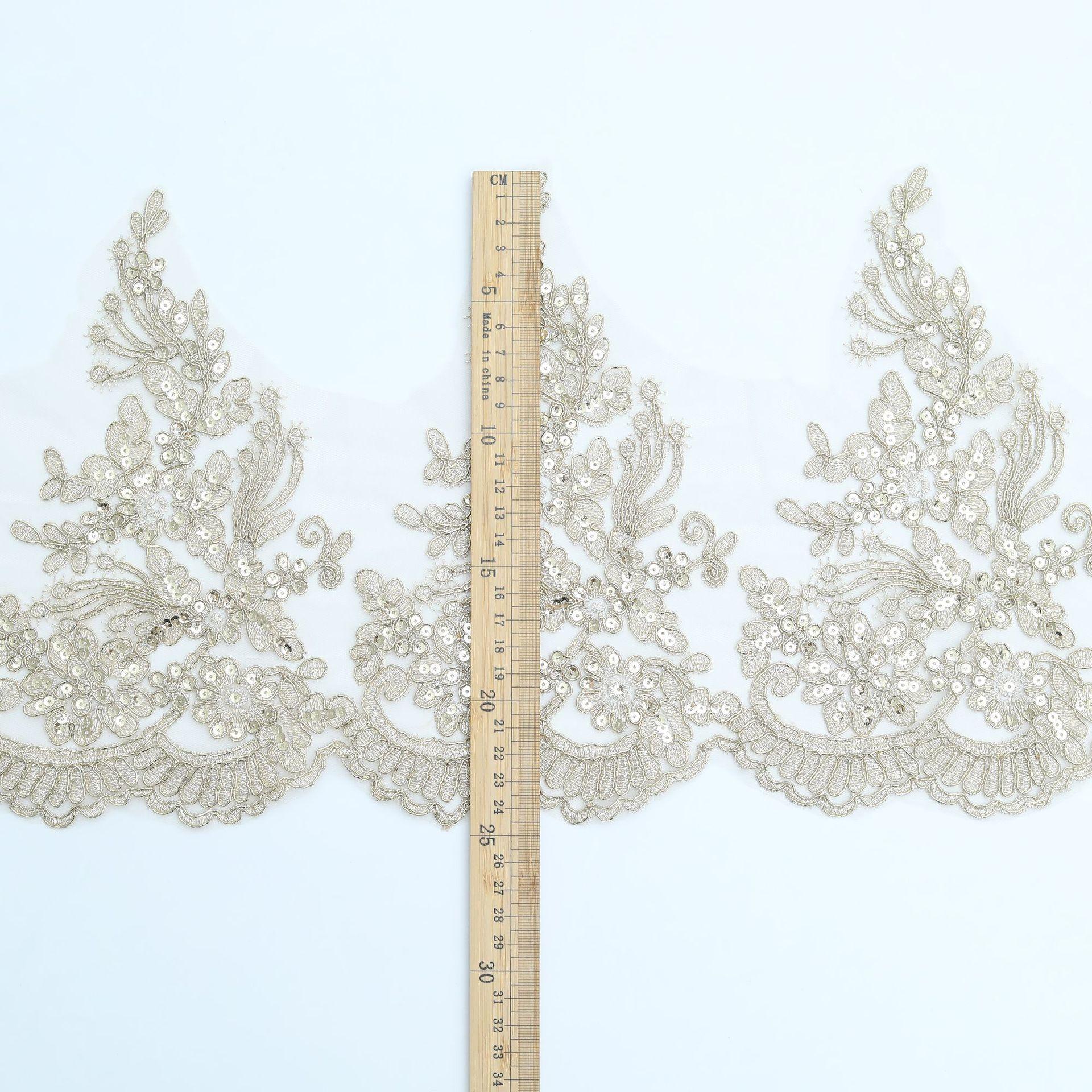 

Автомобильная кость кружево с пайетками шириной 25 см аксессуары для свадебного платья кружево кружево с золотыми бусинами кружево Gold/25CM
