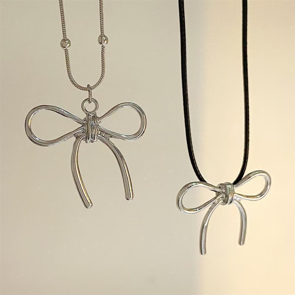 High-End Women's Bow Necklace - Creative Summer Accessory