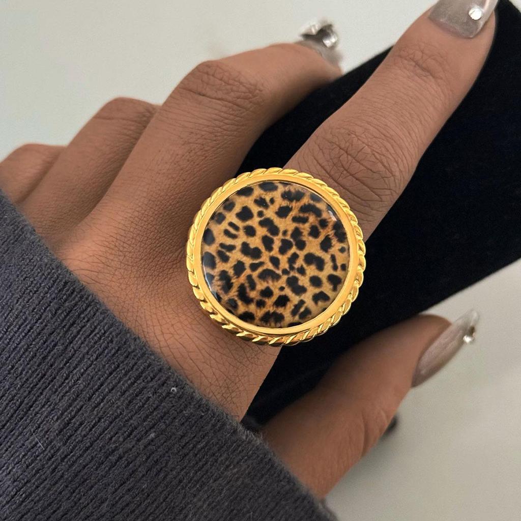 Stainless Steel Leopard Print Open Finger Geometric Ring - Autumn/Winter Retro High-End Jewelry