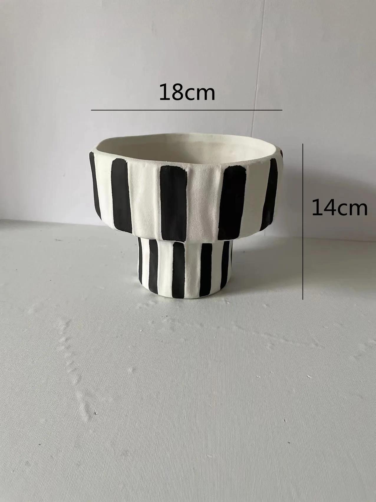 Black and White Striped Ceramic Vase Wide Mouth Flowerpot Geometric Pattern Flower Arrangement Porcelain Handicraft Ornaments