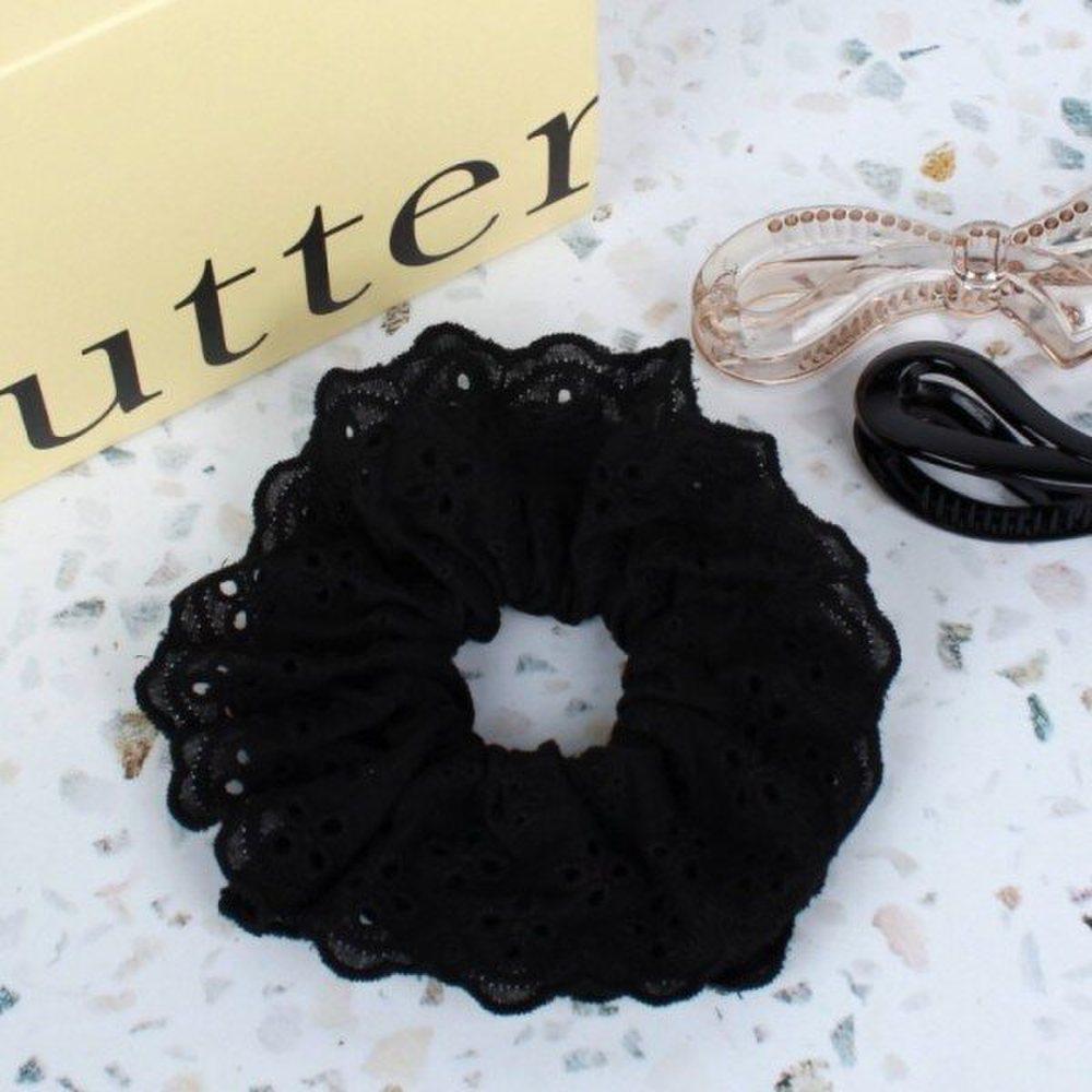 Mno Punching Lace Scrunchie Gopchang Band Black