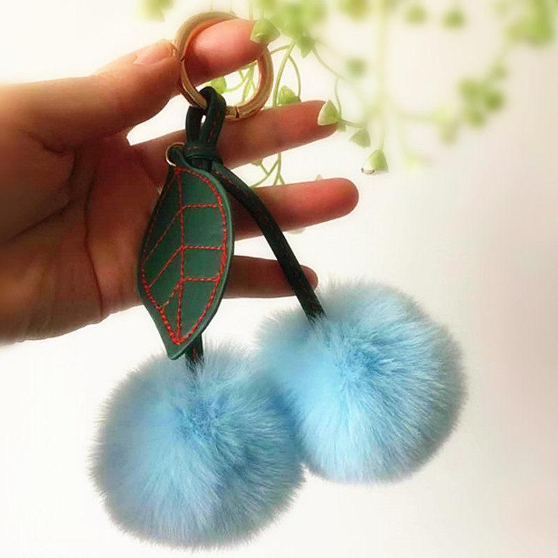 Fashion New Cute Fluffy Artificial Rabbit Fur Ball Pompom Leaf Keychain Cherry Key Chain Handbag Pendant Car Key Chain Ring