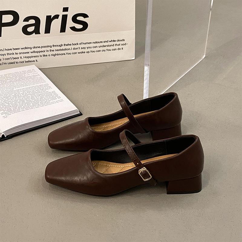 

Туфли Мэри Джейн черного цвета весна и осень новая женская одинарная обувь иностранный стиль корейская версия ретро универсальные вечерние французский толстый каблук 2025 40 темно-коричневого