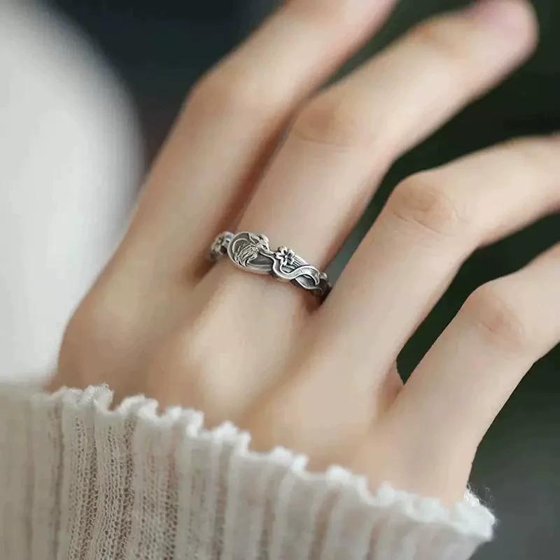 Retro Nine-Tailed Fox Ring for Women New Chinese Style Cherry Blossom Small Fox Finger Ring Versatile Open Ring