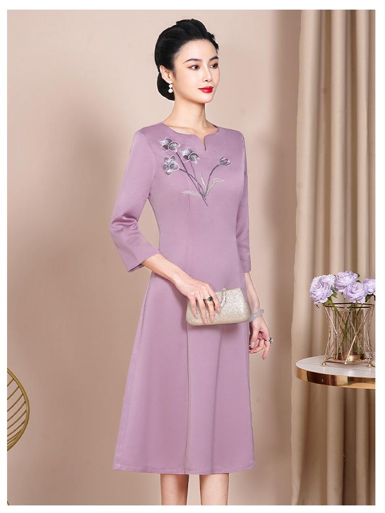 Elegante Vestido Qipao de Otoño 2023 para Madres Jóvenes - Atuendo Formal para Banquete de Boda de suegra