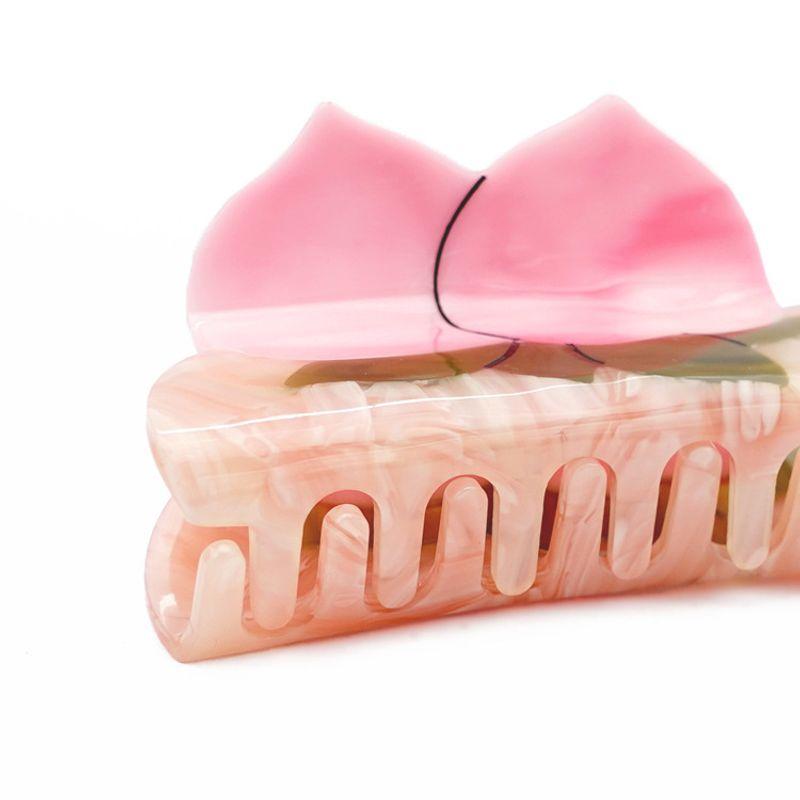 1pc New Peach Grip Clip Creative Versatile Design Hair Accessories Premium Fruit Series Hair Clip