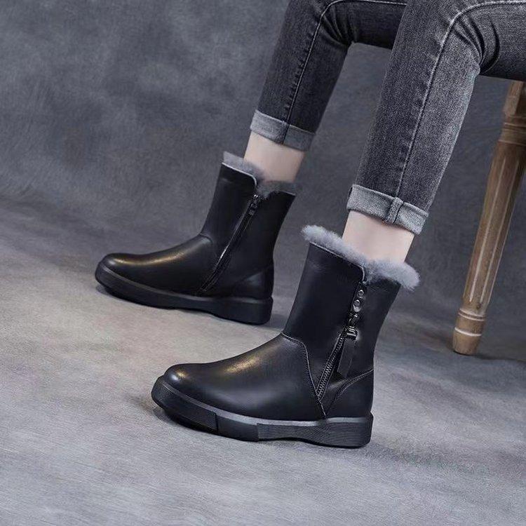 Warm Velvet Cotton Boots Women's Winter New Boots Soft Leather Flat Non-slip Snow Boots Women's Cotton Shoes