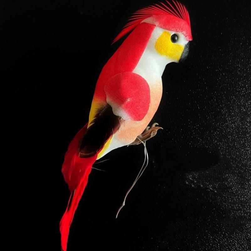 1Pcs Miniature Feather Lawn Doll Ornaments 15cm Creative Handmade Simulation Parrot Animal Bird Garden Props Decoration