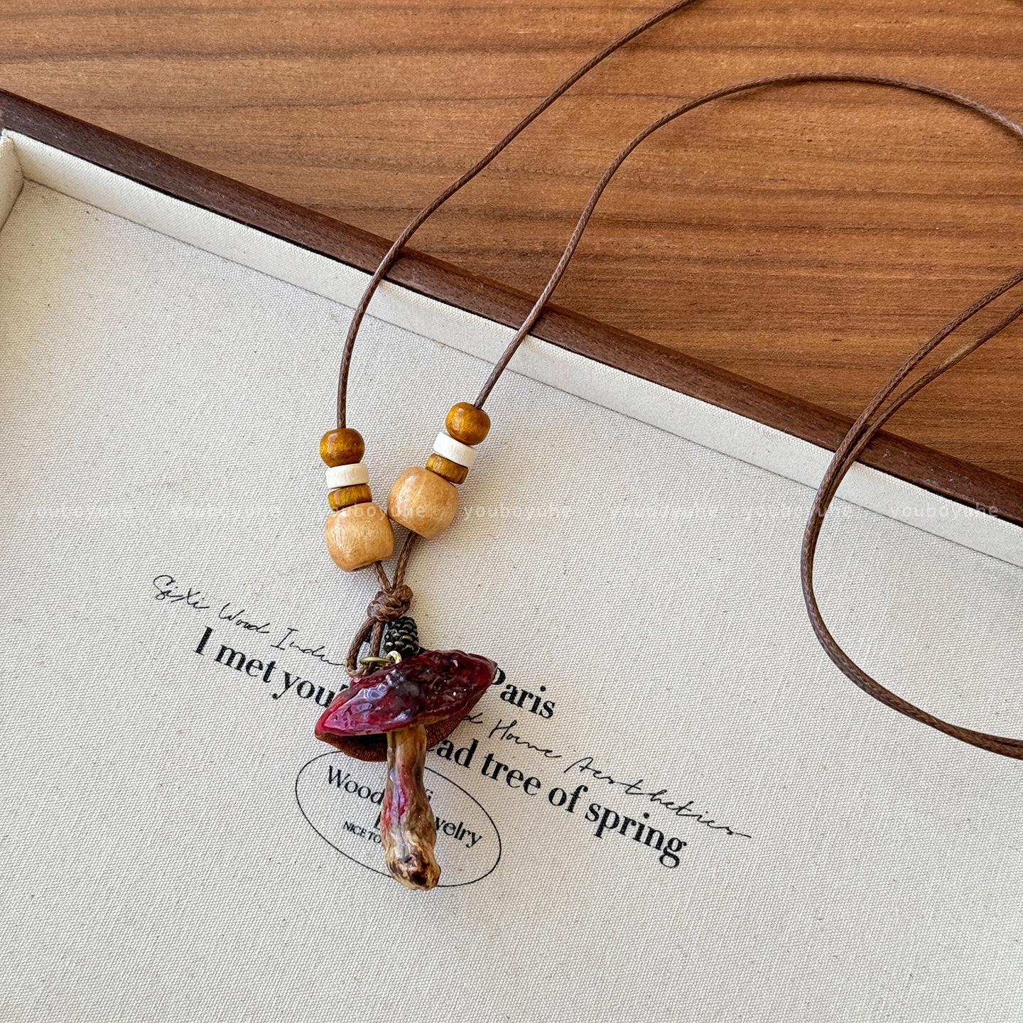 

Натуральное грибное ожерелье-подвеска: Ретро Этническая Цепочка с Бусинами для Женщин - Высококлассный Аксессуар для Свитера