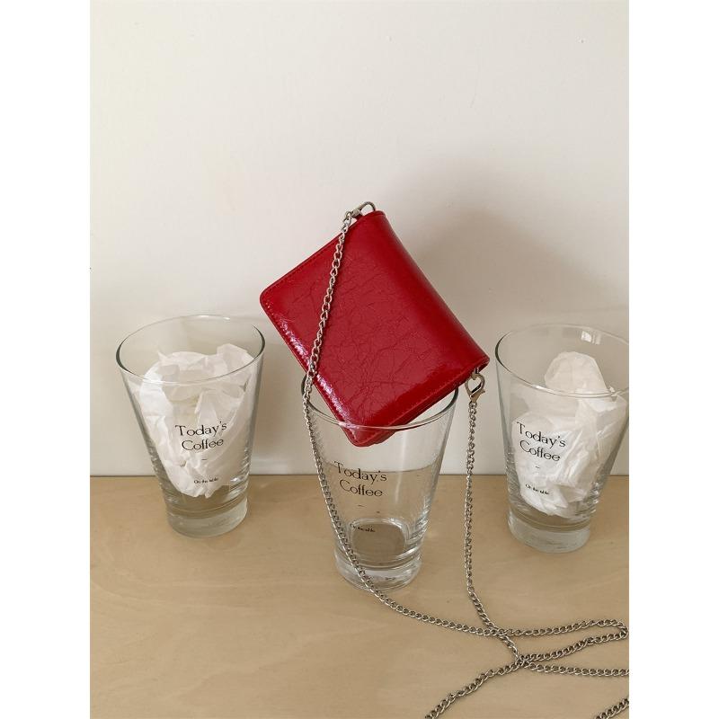 

Spring and summer new lipstick key chain bag square leather simple mini bag fashionable versatile shoulder messenger bag women червоний