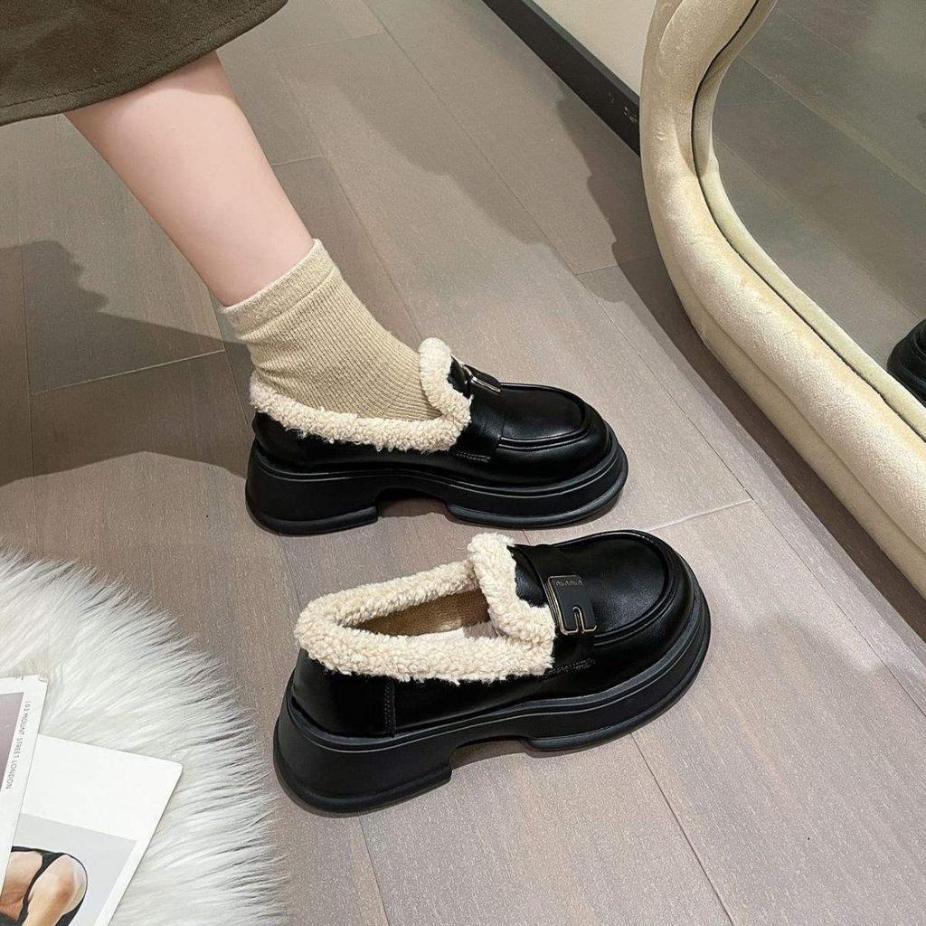 Fleece Platform Small Leather Shoes Women's 2025 New Autumn and Winter Cotton Warm Loafers Retro Versatile British Cotton Shoes